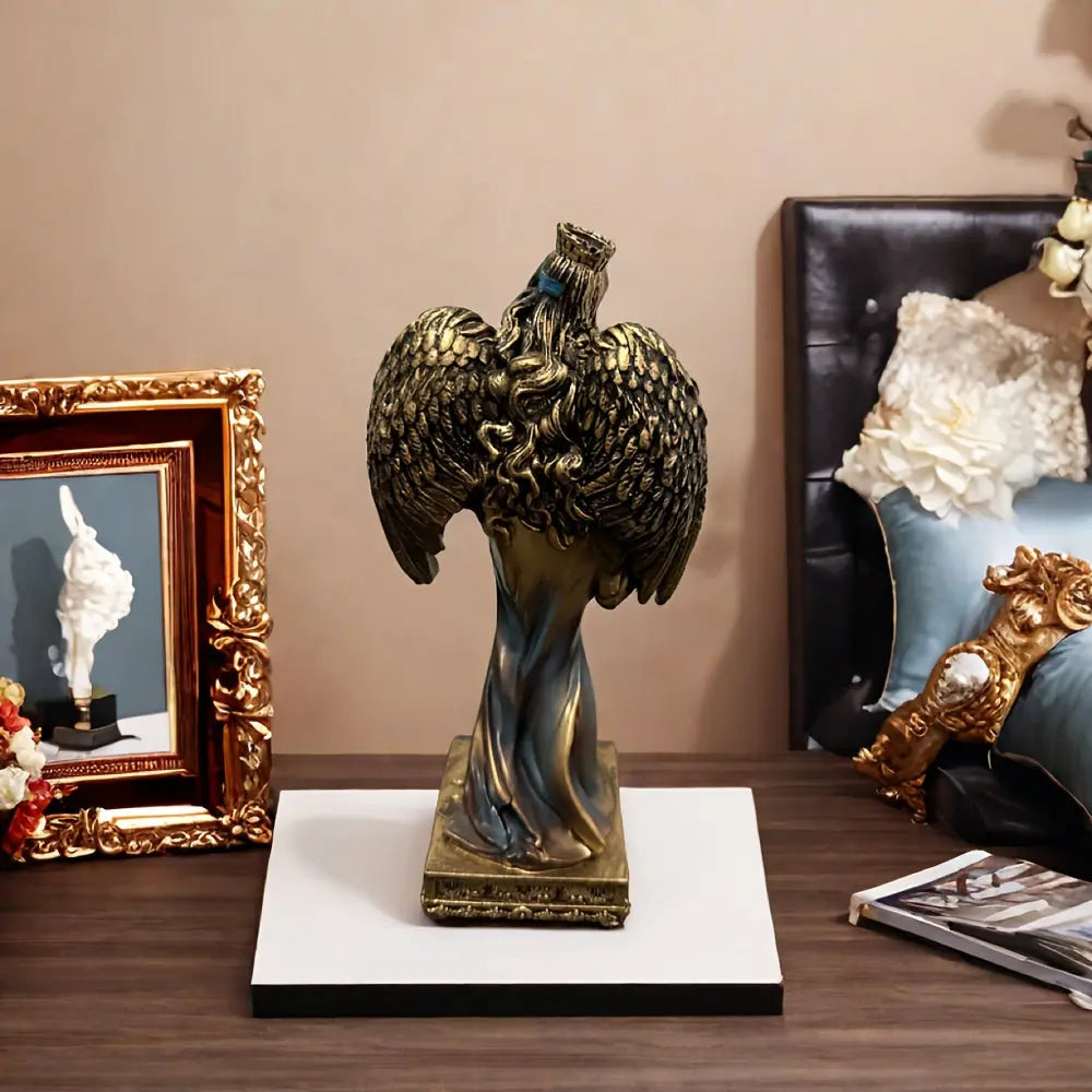 Déesse de la Richesse – Ailée d’Abondance Sculptures et statues