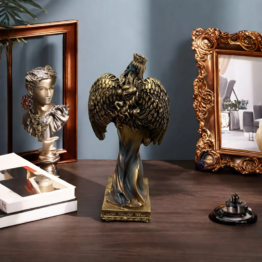 Déesse de la Richesse  – Ailée d’Abondance Sculptures et statues
